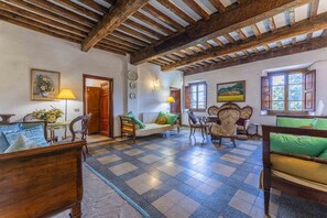 Living area - Casale Il Farro (Camaiore)