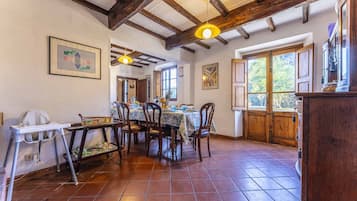 House | Dining room