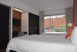 Minibar, in-room safe, desk, free WiFi - BA Abasto (Buenos Aires)