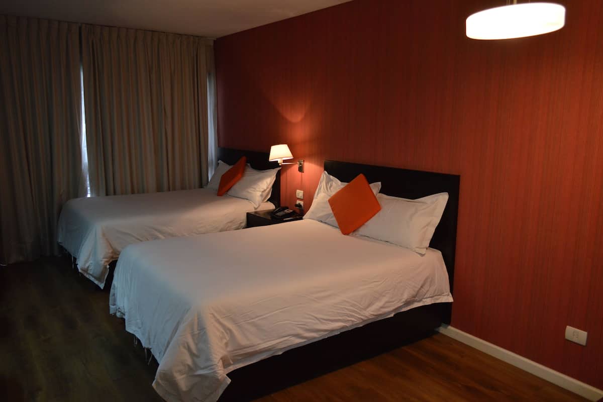 Standard Twin Room | Minibar, in-room safe, desk, free WiFi