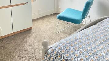 2 chambres, lit parapluie, Wi-Fi gratuit, draps fournis