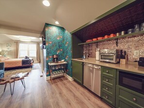 Fridge, microwave, oven, dishwasher