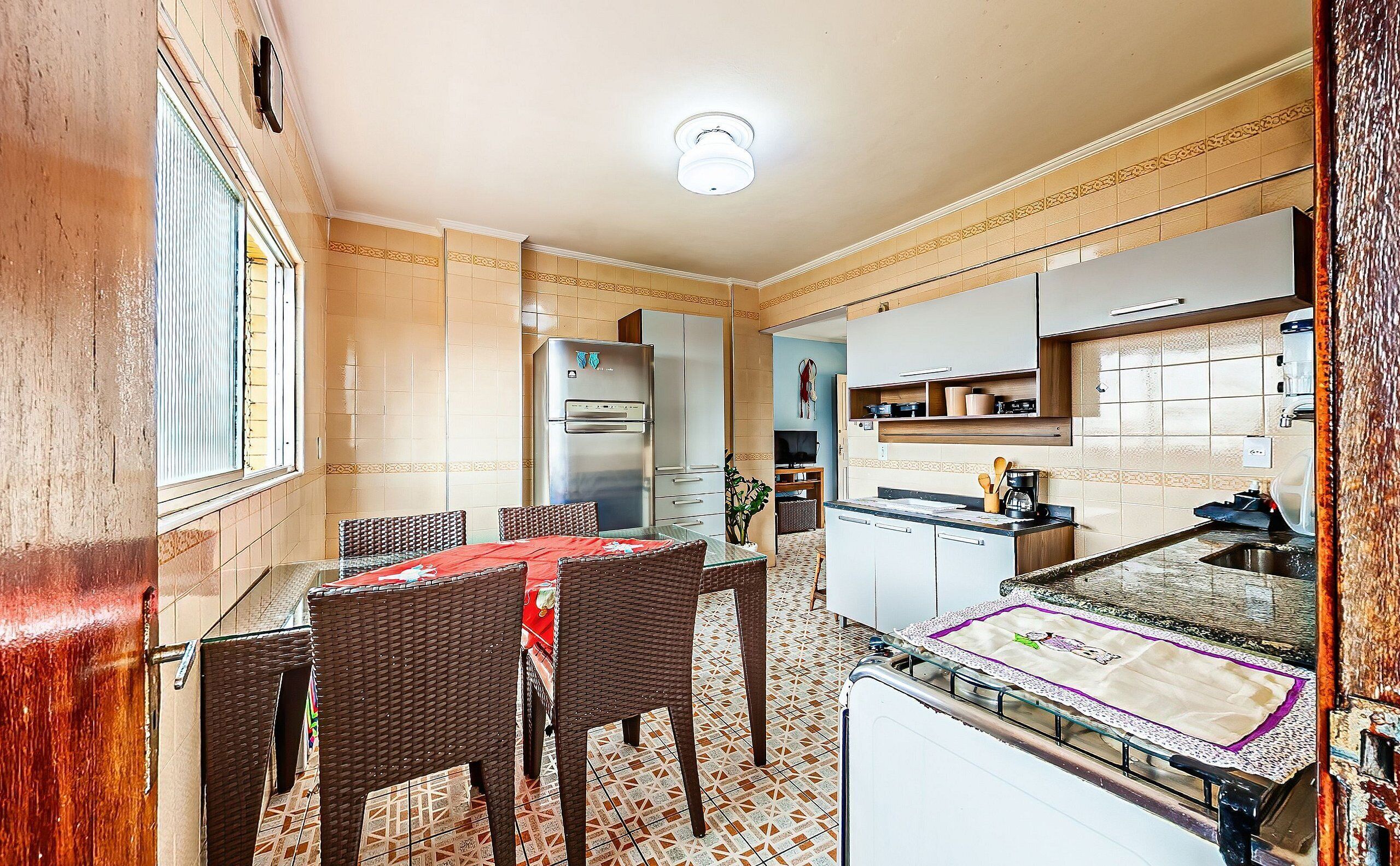 Lägenhet Basic | Eget kök | Stort kylskåp, brödrost, mixer och grytor/köksredskap