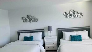 Unclassified image, 2 of 17, button - Beautiful house, Near Disney, Resort pool, Water park for children, (Davenport)
