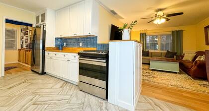 Private 4BR Oasis in the City, near Tennis Center