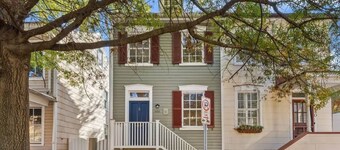 Fisher House: Steps From USNA + Covered Parking!