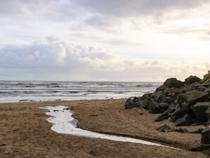 Beach nearby - Winding Wheel Cottage (Blyth)