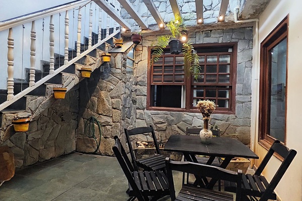 Courtyard