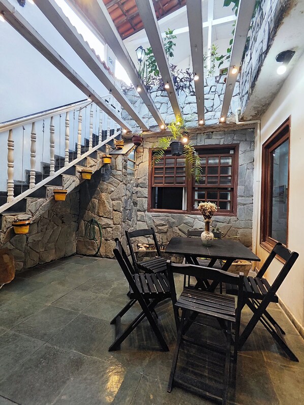 Courtyard - Pousada Flor de Lis  (Diamantina)