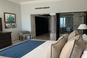 3 dormitoris, planxa i posts de planxar, wifi i roba de llit 