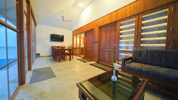 Luxury-Villa