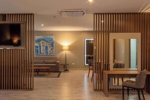 Minibar, soundproofing, iron/ironing board, free WiFi