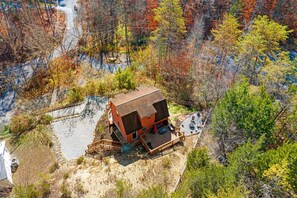 Exterior - Fully stocked secluded cabin steps to Dollywood (Sev)