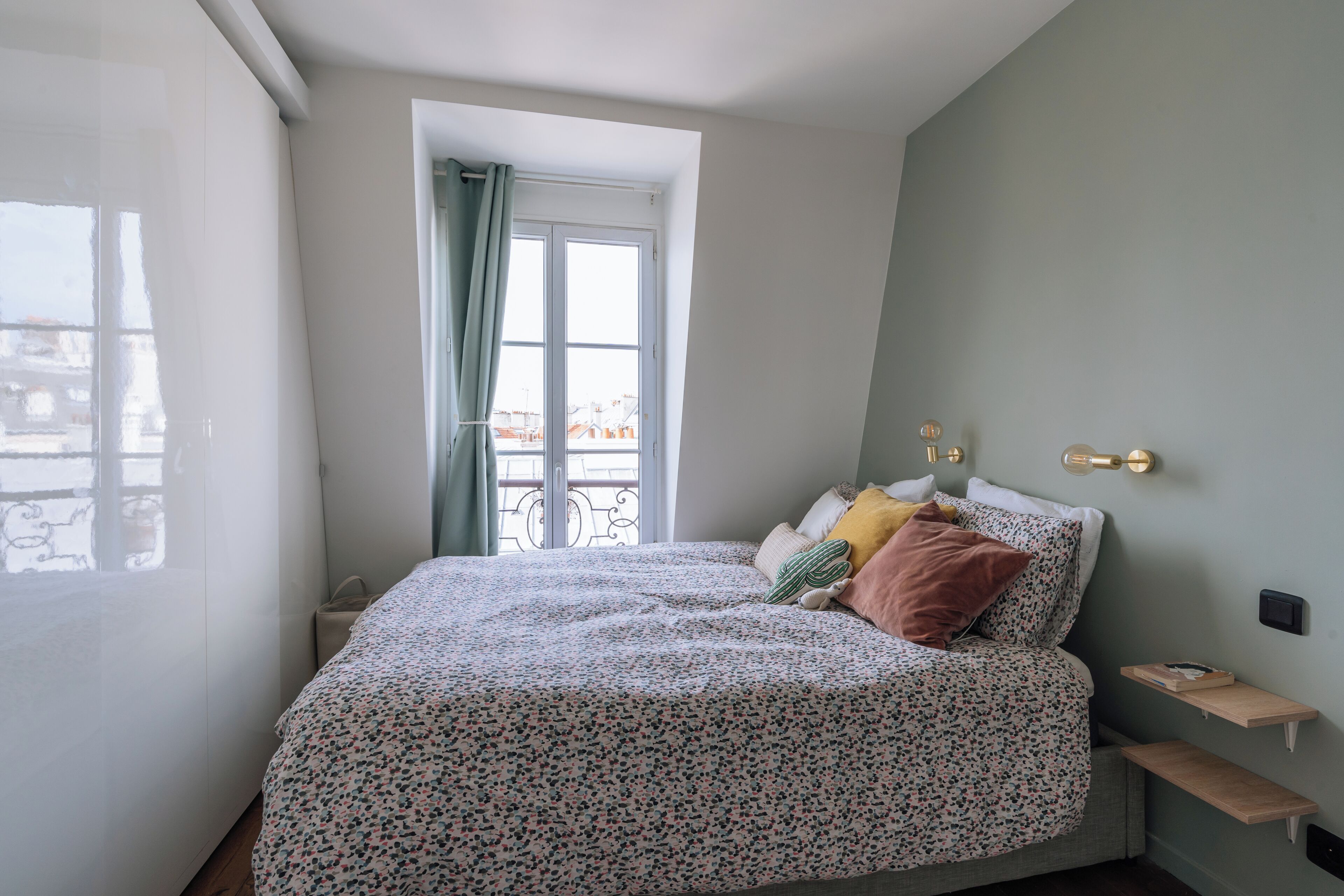 1 camera, accesso a Internet, lenzuola