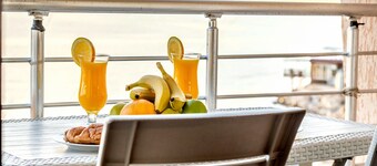 Sophie Apartment , City Center , Beachfront