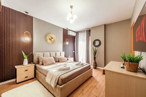 2 bedrooms, iron/ironing board, WiFi, bed sheets - Sophie Apartment , City Center , Beachfront (Durrës)