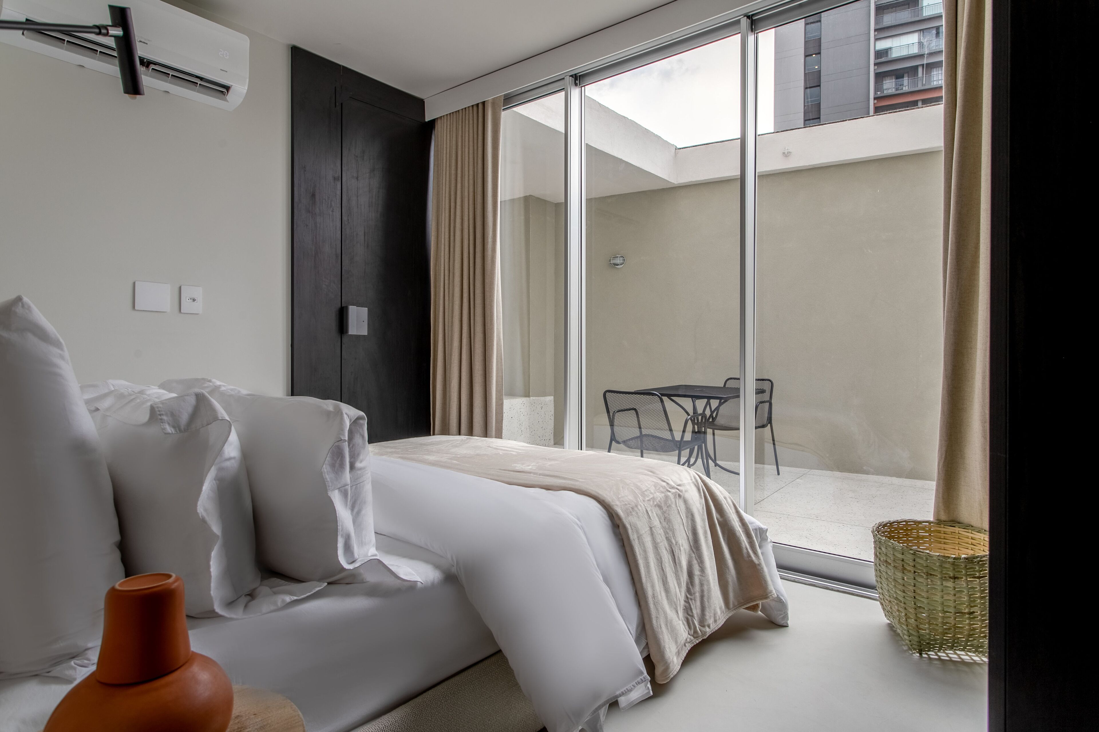 Habitación presidencial | Sábanas de algodón egipcio y ropa de cama de alta calidad