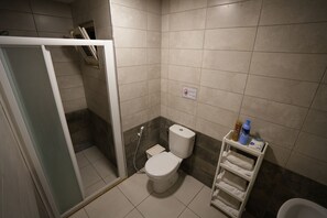 غرفة عائلية | حمام