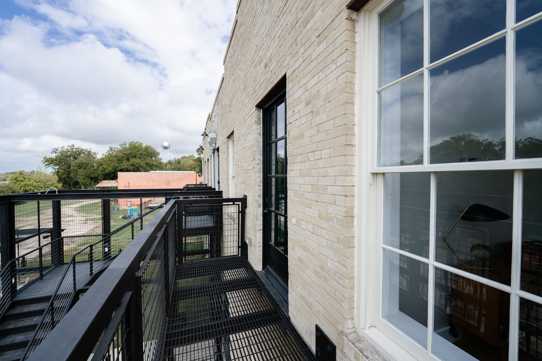 AeroDynamic 2Br/2Ba with Office & Balcony | Balcony