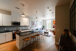 Roadster 1 Br Luxury Loft | Private kitchen