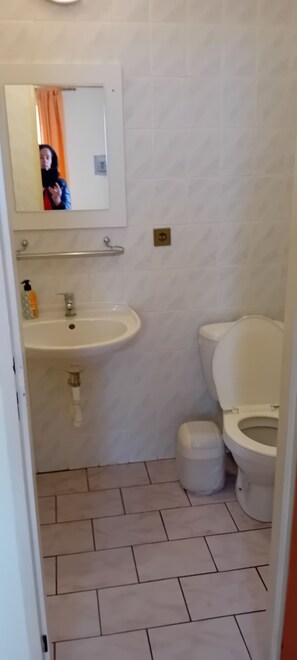 Kylpyhuone