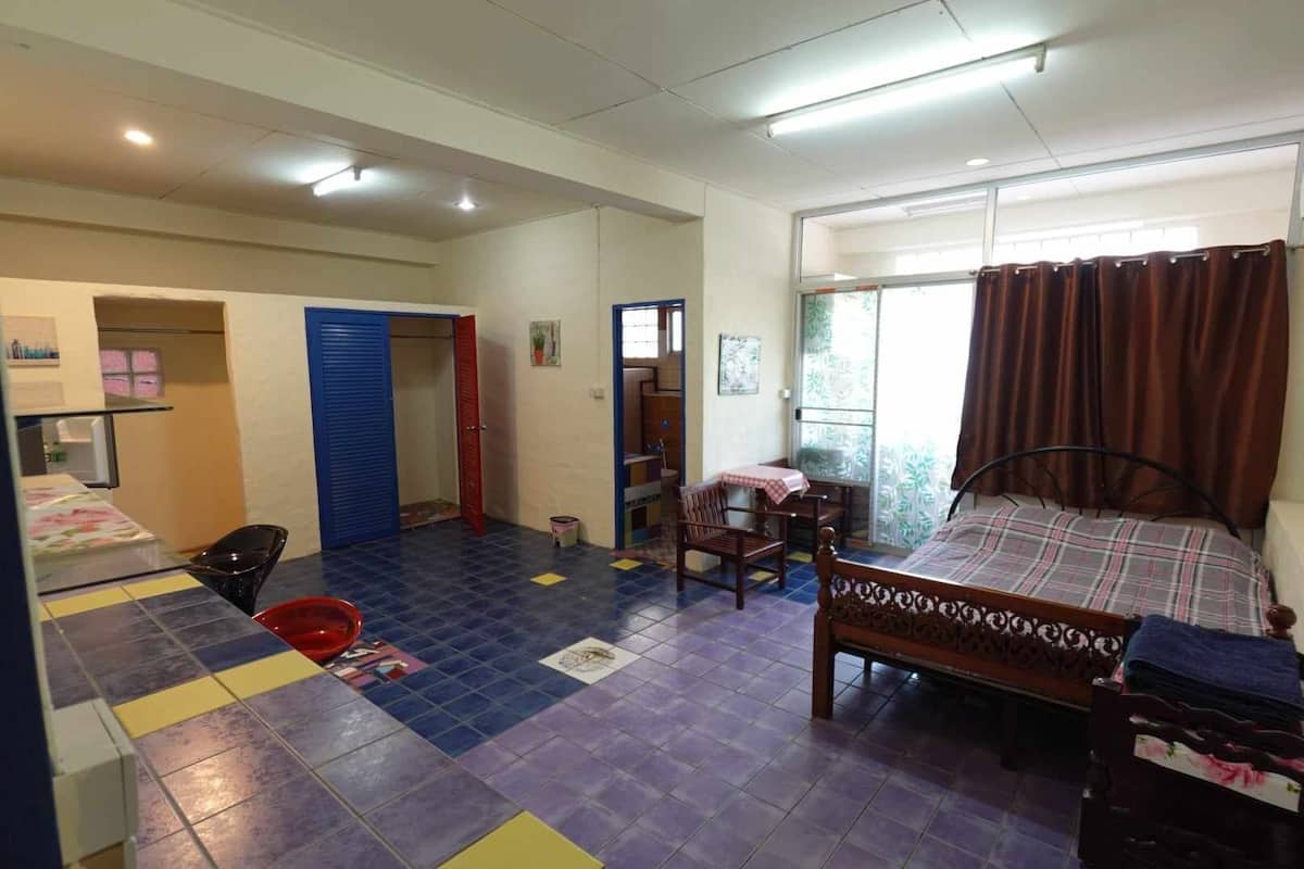 1 habitación, wifi gratis y ropa de cama