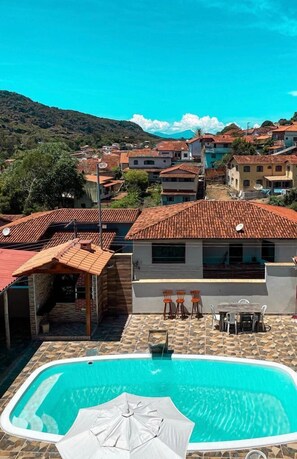 Outdoor pool - Hotel Sinhá Moça (Diamantina)