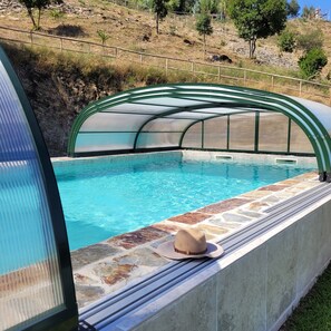 Outdoor pool - Casa Junto ao Rio Douro, Ideal Para Famílias. A 10 Minutos da Cidade do Porto (Foz do Sousa)