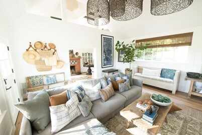 Cozy Laguna Beach Cottage 3min walk to the ocean and 7min walk to the village! 