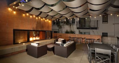 Luxury Beverly Hills Hollywood Oasis