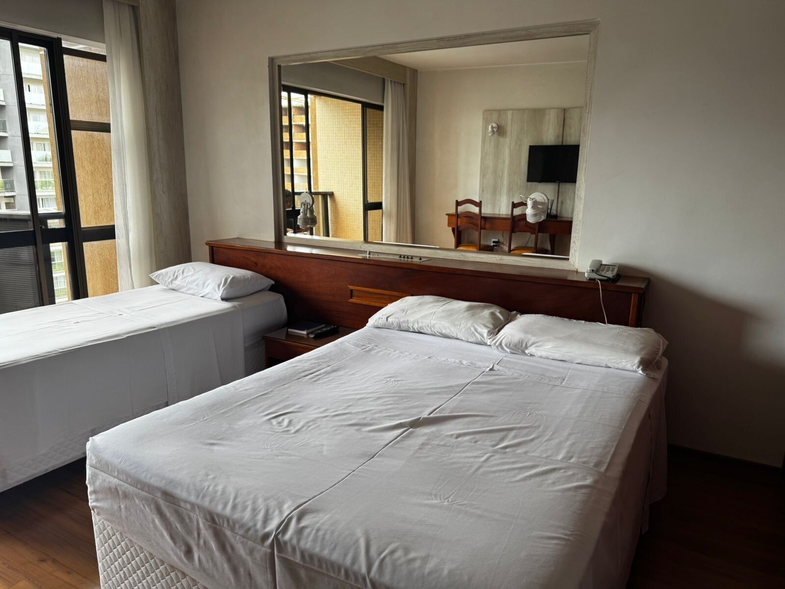 Kolmen hengen perushuone | Ilmainen Wi-Fi