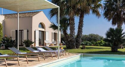 Villa Casale-Villa mit Blick auf das Meer, Sizilien