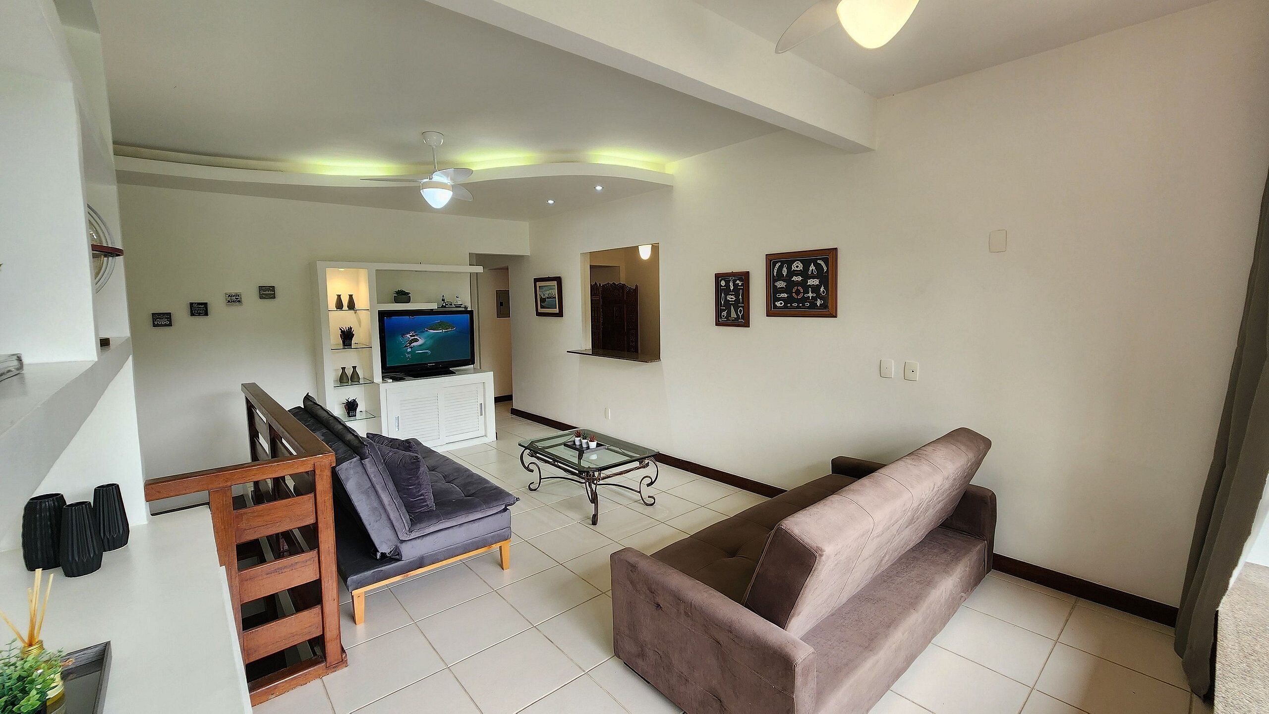 Premium Duplex, Jetted Tub | Living area