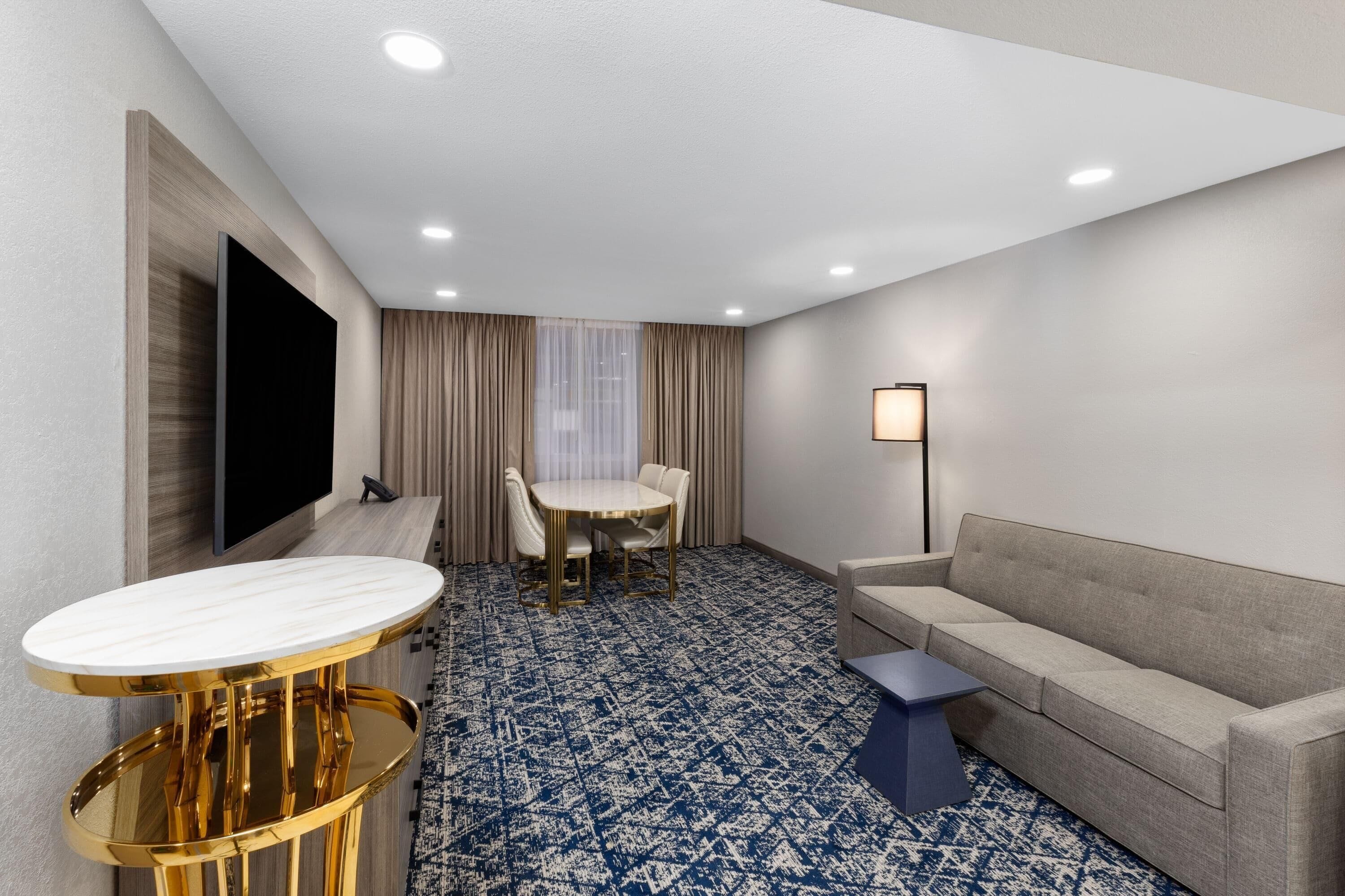 Foto - Ramada by Wyndham DFW Airport