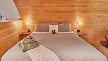 1 slaapkamer, een bureau, gratis wifi, beddengoed