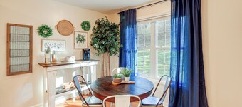 Virginia Escape w/ Patio & Fire Pit, Near Hiking!