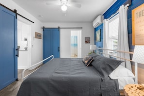 3 Schlafzimmer, Reisekinderbett, kostenloses WLAN, Bettwäsche