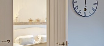 Thomond House, Midhurst -  a flat that sleeps 4 guests  in 2 bedrooms