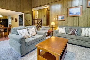 TV, fireplace - Fire Pit: Arrowhead Lake Vacation Rental! (Pocono Lake)