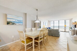 Interior - Sea Colony Ocean condo with pools, hot tub, fitness room, & sports courts (Bethany Beach)
