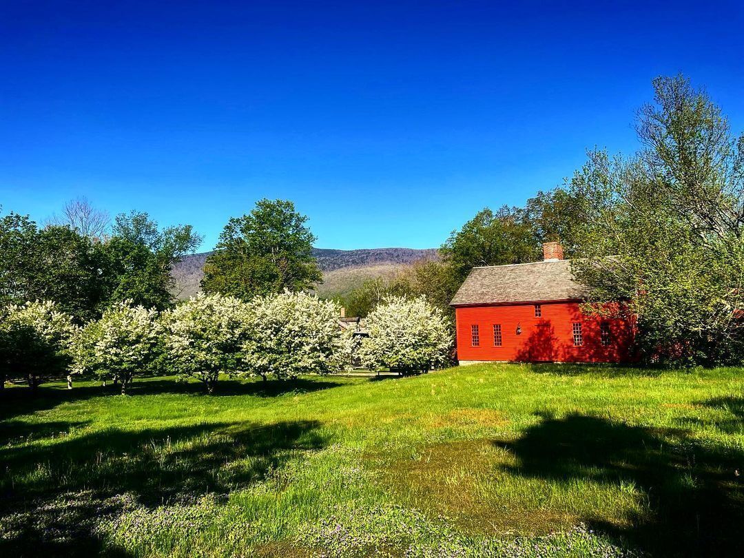 Historic 18th Century Saltbox Farmhouse on Four Acres in heart of Manchester VT