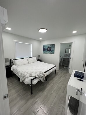 3 habitaciones, tabla de planchar con plancha y wifi gratis 