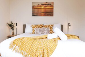 3 bedrooms, free WiFi, bed sheets