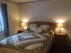 4 Schlafzimmer, Bügeleisen/Bügelbrett, kostenloses WLAN, Bettwäsche