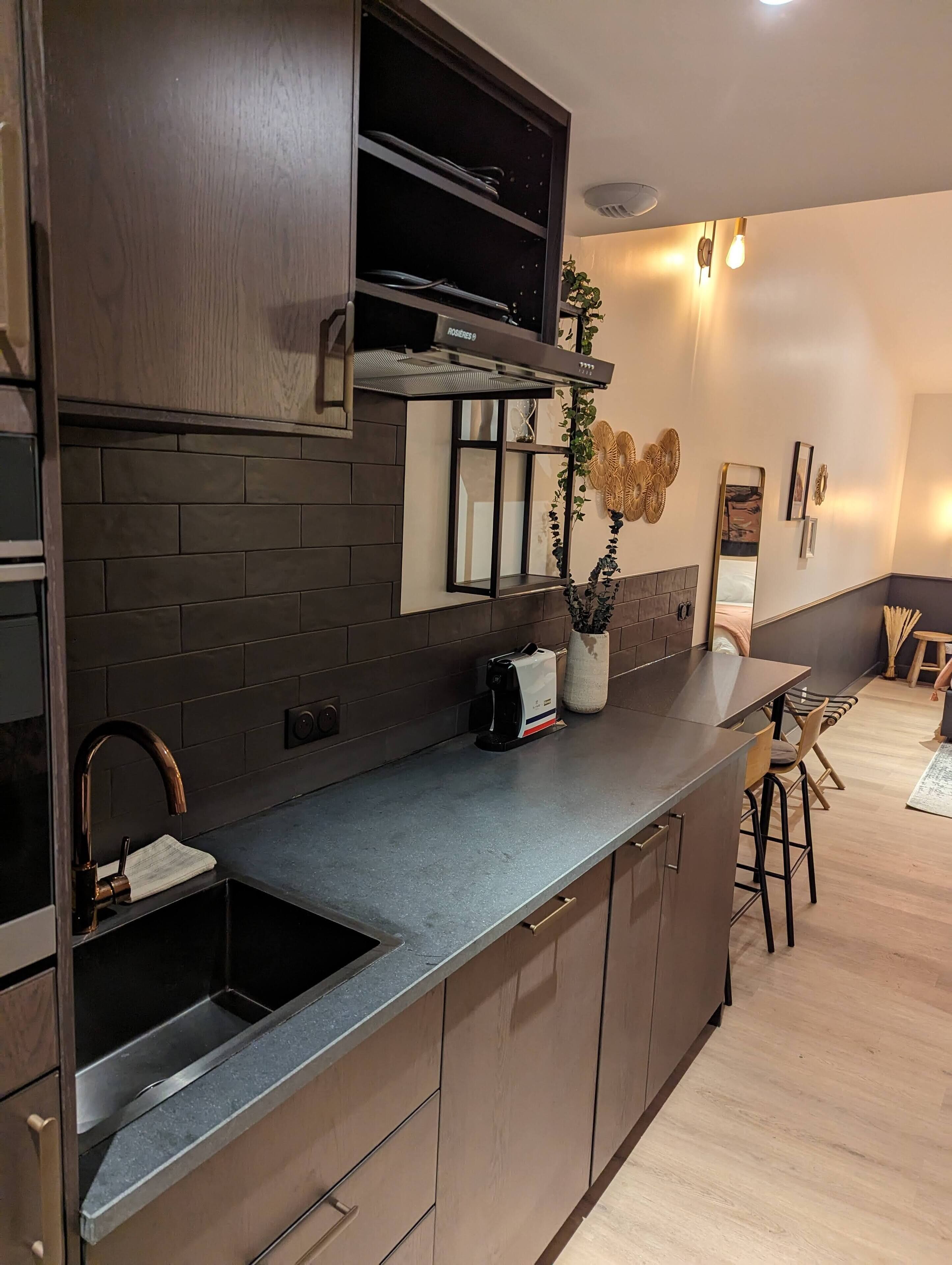Apartamento superior | 1 dormitorio, caja fuerte, decoración individual y mobiliario individual