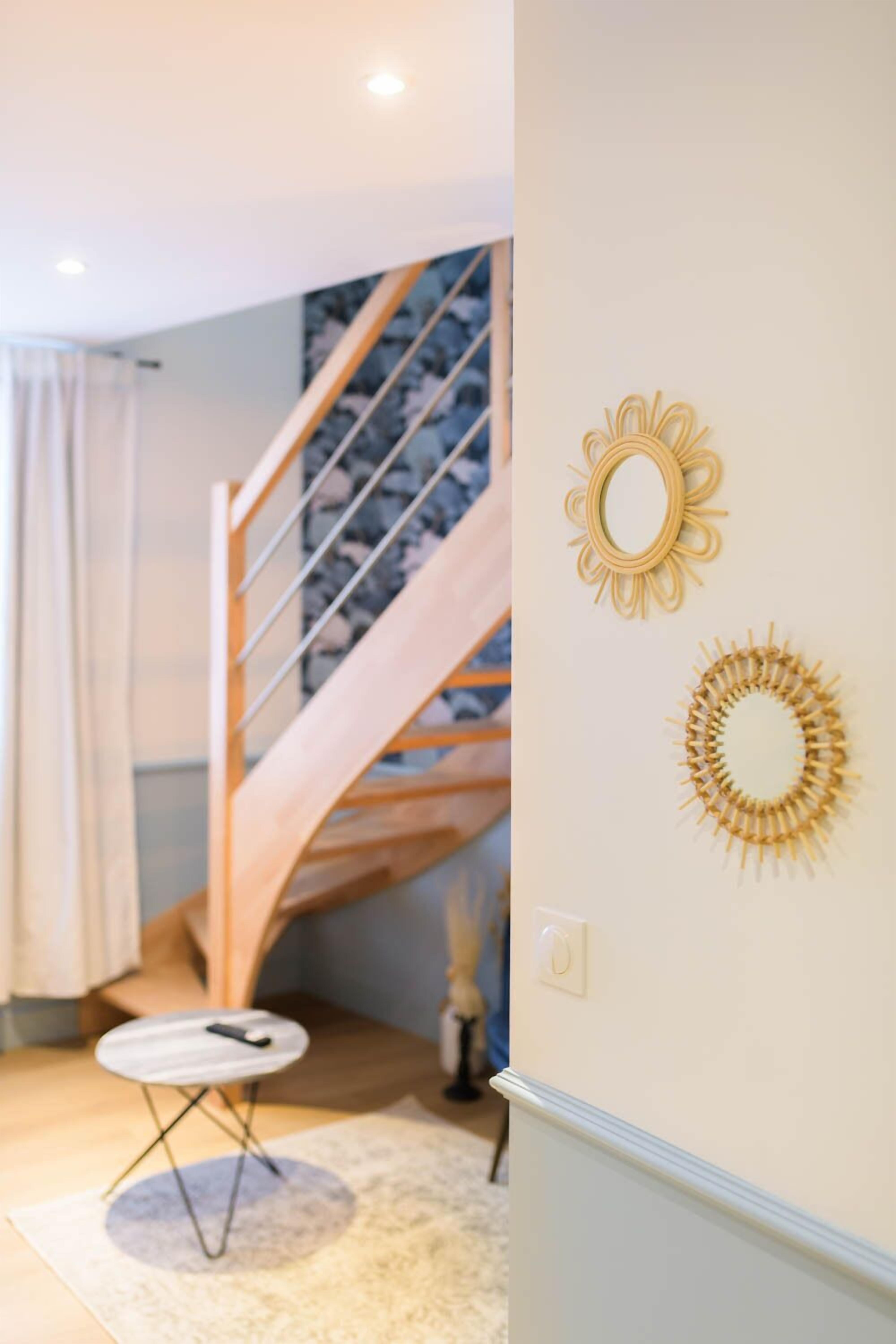 Superior Apartment | Living area | 42-inch flat-screen TV with cable channels