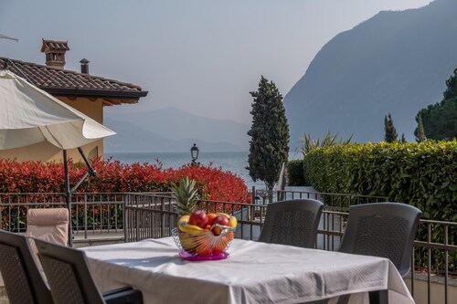 Happy Guest Apartments   Lake and Relax