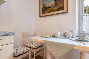 Dining - Apartment 'Ciasa Majonade Pozza Di Fassa Tipo1' with Mountain View, Private Terrace and Wi-Fi (Pozza di Fassa)
