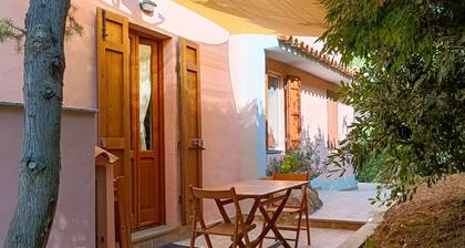 Cala Liberotto Orosei: 100 m zum Meer, private Terrasse, Garten & WLAN