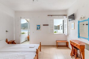 1 bedroom, free WiFi, bed sheets